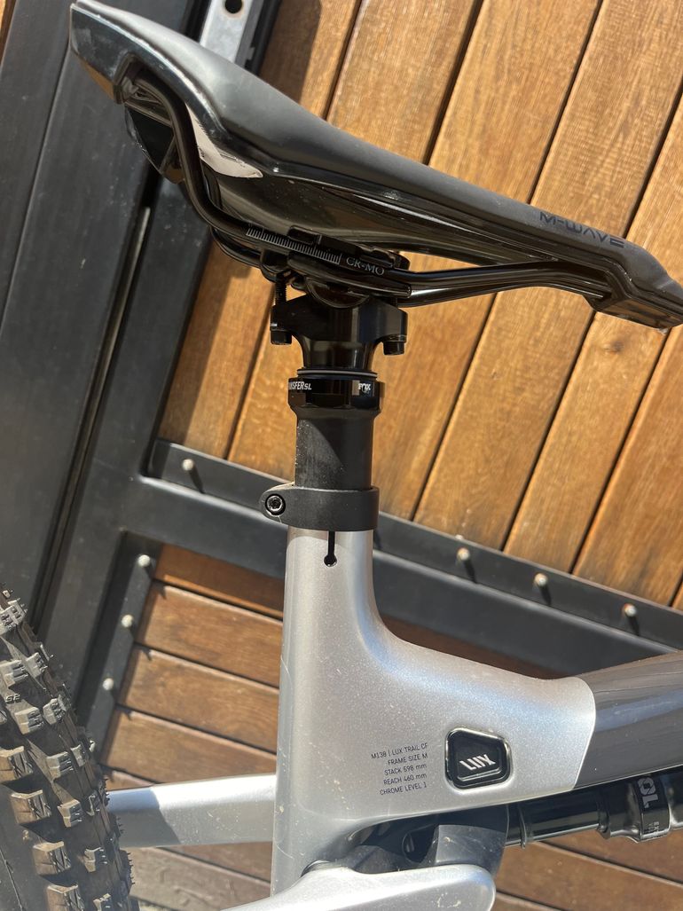 Used Canyon Lux Trail CF 8 2024 2024 Mountainbike, Light Gray, 29 — image 5 of 10