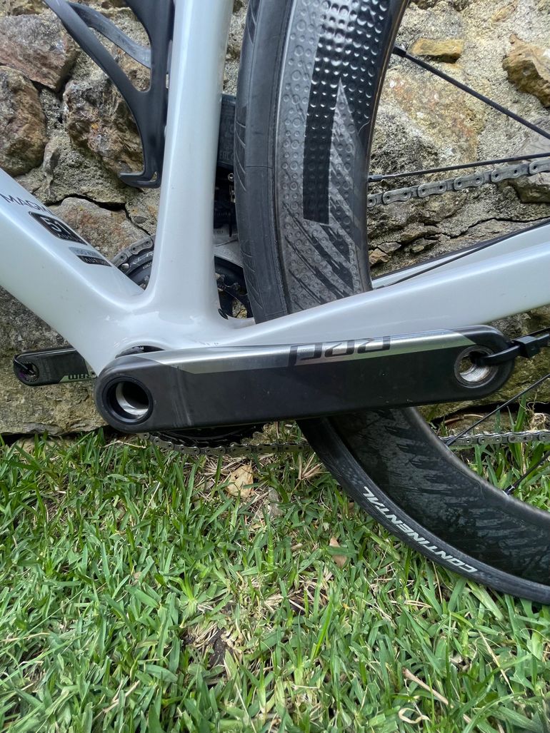 Used Aurum Magma 2022 Road & Gravel, White — image 2 of 14