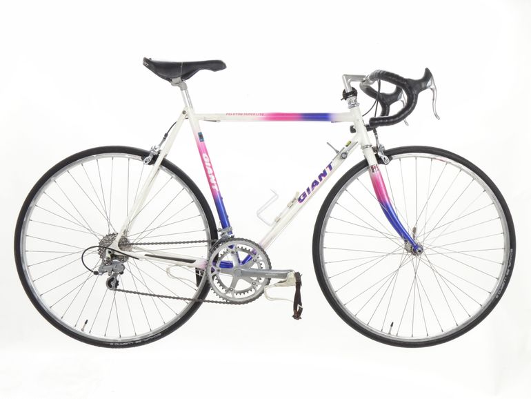 Used Giant Peloton Superlite 1990 Road & Gravel — image 1 of 5