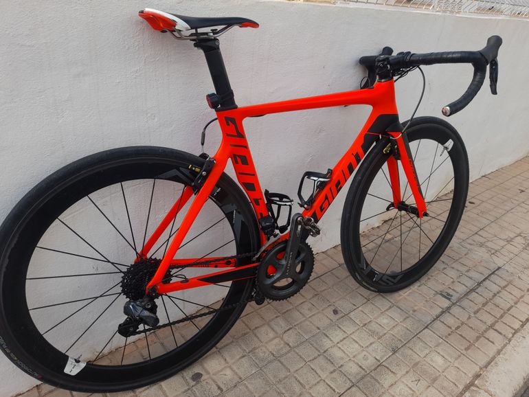 Used Giant Propel 2010 Road & Gravel, Red — image 1 of 5