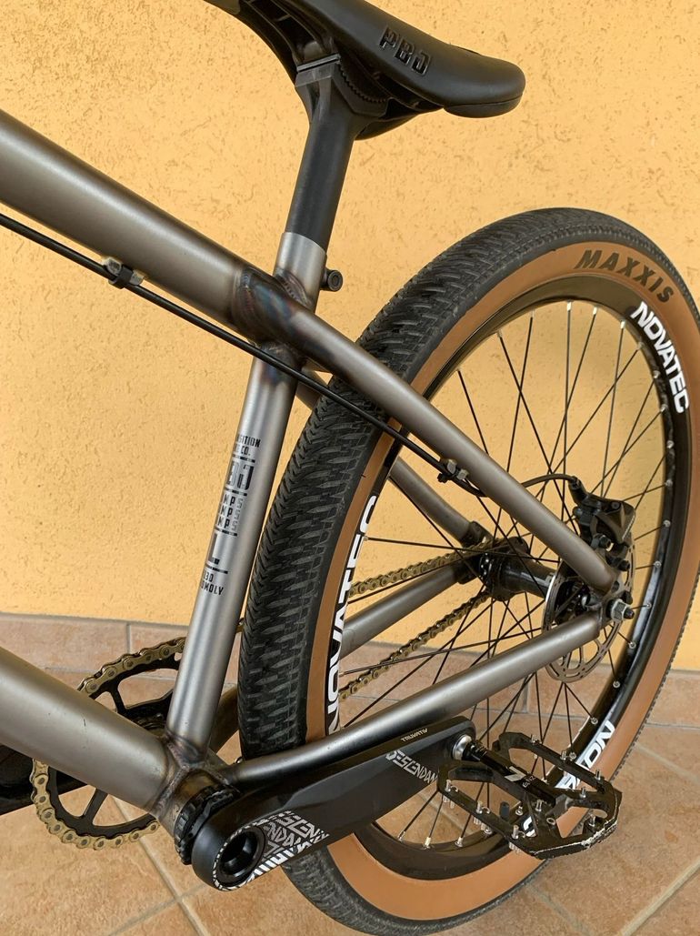 Used Transition PBJ Complete 2021 2021 Mountainbike, Hellgrau, 26 — image 4 of 6