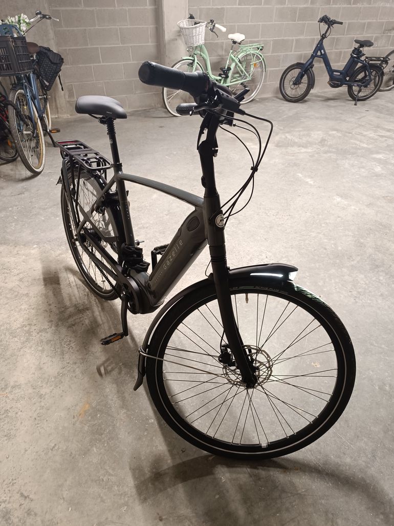 Used Gazelle Grenoble C5 HMB nexus 5 h57 2024 Road & Gravel, Light Gray — image 2 of 6