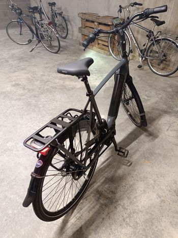 Used Gazelle Grenoble C5 HMB nexus 5 h57 2024 Road & Gravel, Light Gray — image 6 of 6
