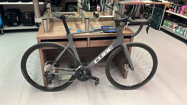 Used CUBE AGREE C:62 2023 2023 Road & Gravel, Light Gray — image 3 of 6