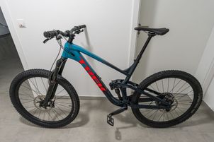 Trek - Slash 8 Gen 5 2022, 2022