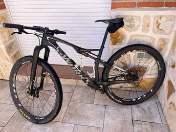 Used Specialized Epic SRAM GX 2016 Mountainbike, Black, 29 — image 4 of 15