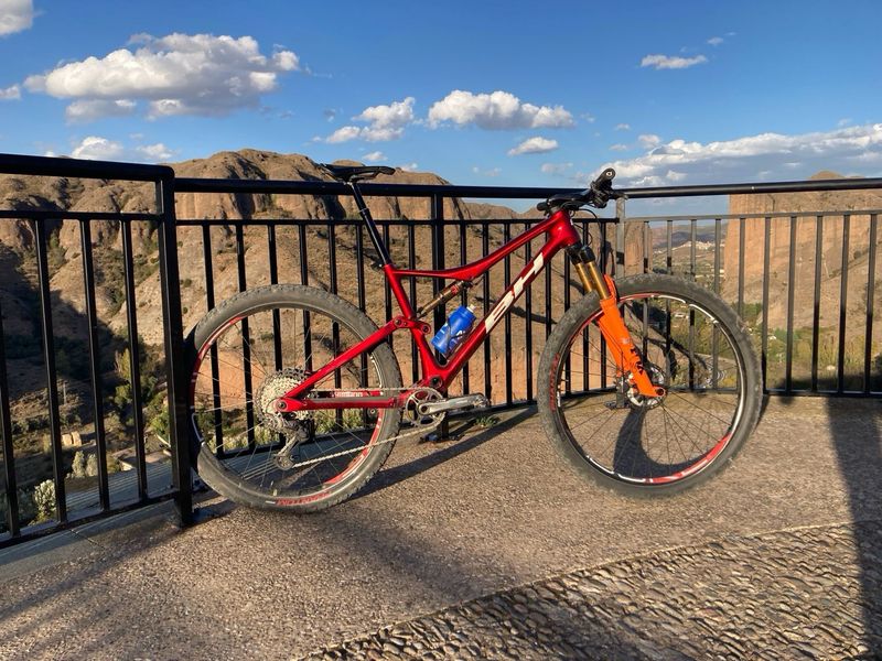 Brugt BH LYNX RACE CARBON RC 7.0 2022 2022 MTB