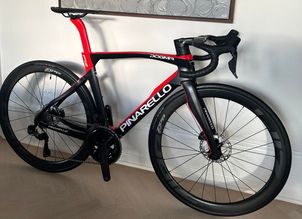 Pinarello - Dogma F12 Disk, 2021