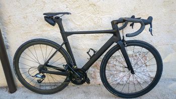 Used NO-LOGO Light carbon LCR0X-V stesso telaio n+ | Mercedes AMG F1® Bike 2022 Road & Gravel, Nero — image 1 of 7