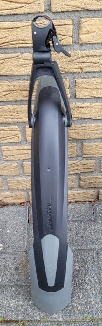 Used Specialized Sirrus Comp 2012 Road & Gravel, Light Gray — image 8 of 12