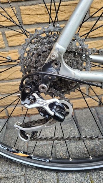 Used Specialized Sirrus Comp 2012 Road & Gravel, Light Gray — image 3 of 12