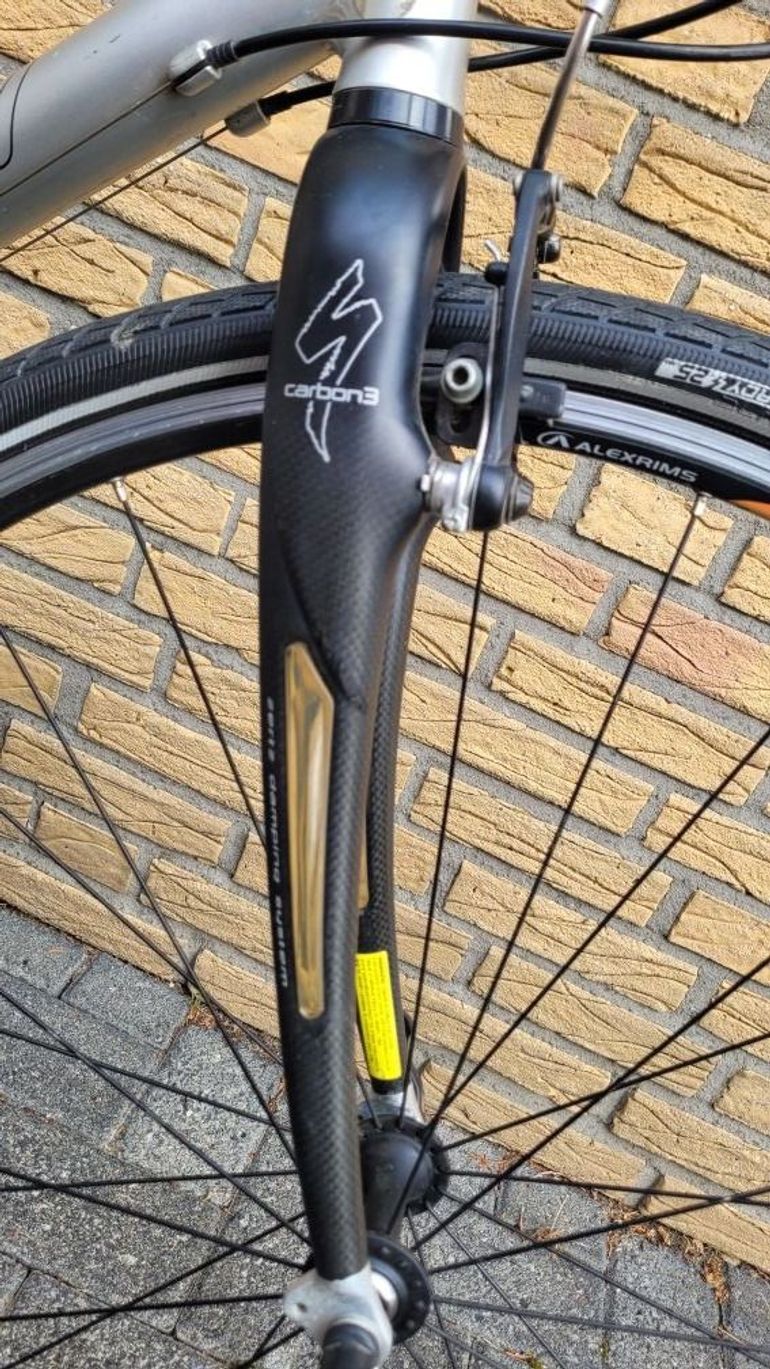 Used Specialized Sirrus Comp 2012 Road & Gravel, Light Gray — image 5 of 12