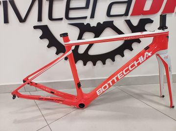Used Bottecchia emme 4 team Frameset 2022 Road & Gravel, Red — image 3 of 12