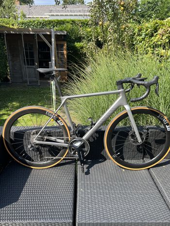 Used Canyon Ultimate CFR Disc Di2 2021 Road & Gravel — image 1 of 10