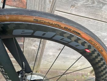 Used Sensa Giulia G2 Disc Ultegra - EDCO Umbrial Carbon 2018 Road & Gravel, Black — image 6 of 10