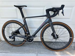 Parlee - RZ7, 2022