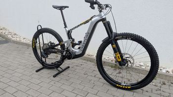 Used Crestline Crestline RS180 Silver Edition 2024 Mountainbike, Light Gray, Mixed — image 96 of 204