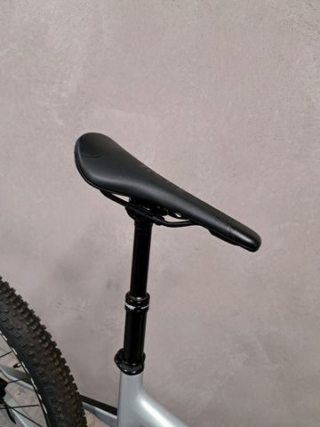 Używany Lapierre XRM 6.9 2023 2023 Mountainbike — zdjęcie 10 z 10