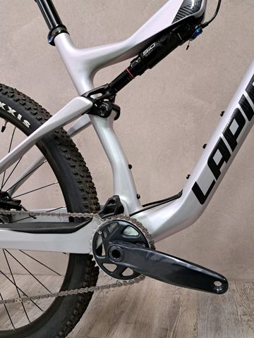Używany Lapierre XRM 6.9 2023 2023 Mountainbike — zdjęcie 6 z 10