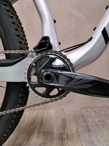 Używany Lapierre XRM 6.9 2023 2023 Mountainbike — zdjęcie 4 z 10