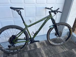 Nukeproof - Scout, 