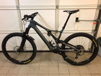 Specialized - Turbo Levo SL Expert Carbon, 2023