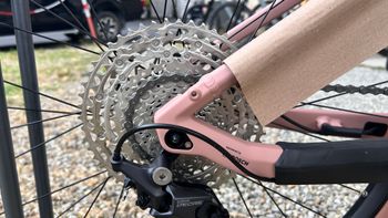 Used CUBE REACTION HYBRID, PRO 625 2024 Mountainbike, Purple — image 3 of 8