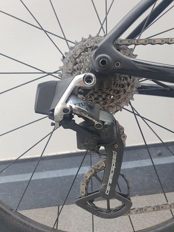 Used Specialized S-Works Tarmac SL6 - SRAM Red eTap AXS 2020 2020 Road & Gravel, Black — image 5 of 7