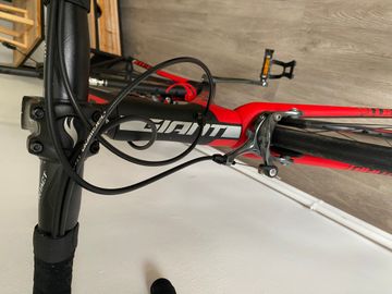 Used Giant TCR Advanced 3 2019 Road & Gravel, Red — image 6 of 7