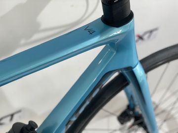 Gebrauchtes Colnago V4 Disc Ultegra Di2 2024 Road & Gravel, Blau — Bild 2 von 7