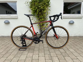 Used Specialized Roubaix Sport 2018 Road & Gravel, Red — image 1 of 10