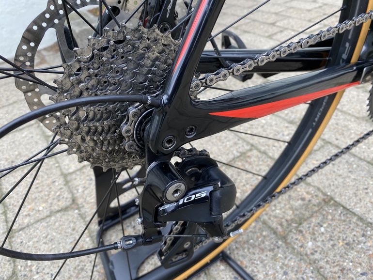 Used Specialized Roubaix Sport 2018 Road & Gravel, Red — image 2 of 10