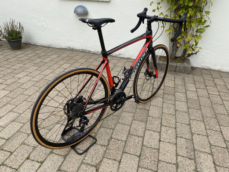 Used Specialized Roubaix Sport 2018 Road & Gravel, Red — image 4 of 10