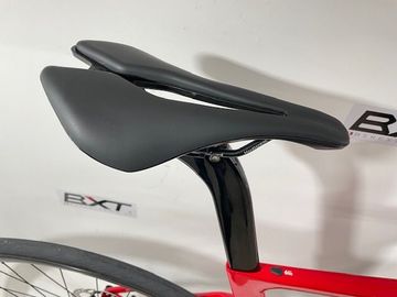 Gebrauchtes Pinarello F5 Furious Red 105 Di2 2024 Road & Gravel, Rot — Bild 4 von 8