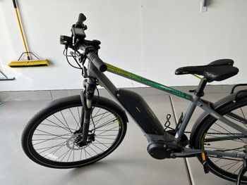 Used IZIP E3 Dash e-bike 2019 Road & Gravel, Black — image 3 of 10