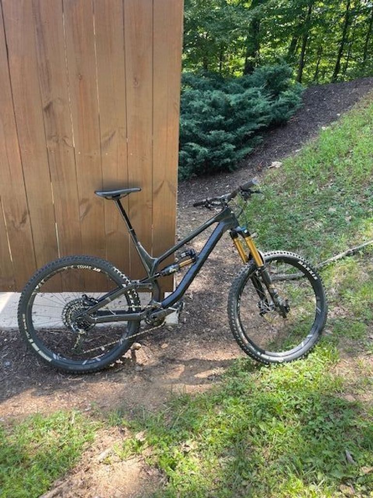 Used Canyon Torque CF 9.0 2020 2020 Mountainbike, Black, 27.5 — image 1 of 6