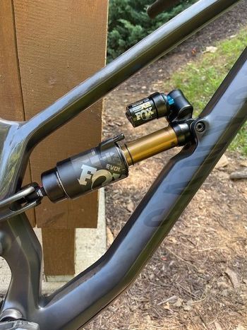 Used Canyon Torque CF 9.0 2020 2020 Mountainbike, Black, 27.5 — image 5 of 6