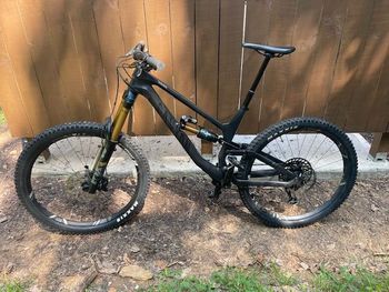 Used Canyon Torque CF 9.0 2020 2020 Mountainbike, Black, 27.5 — image 2 of 6