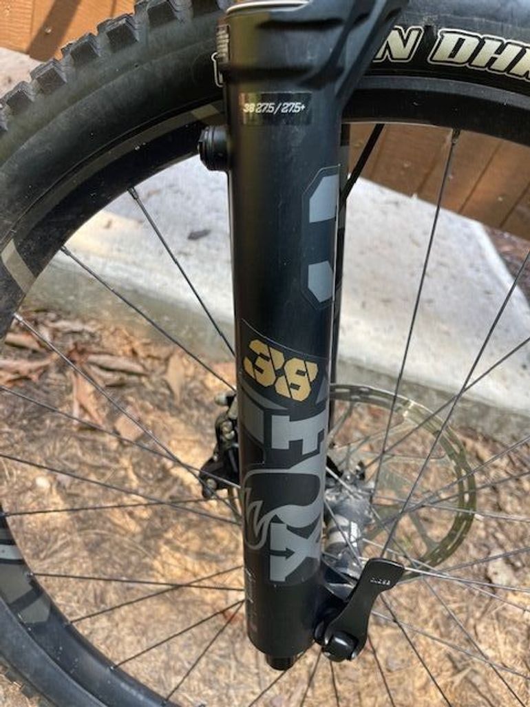 Used Canyon Torque CF 9.0 2020 2020 Mountainbike, Black, 27.5 — image 6 of 6