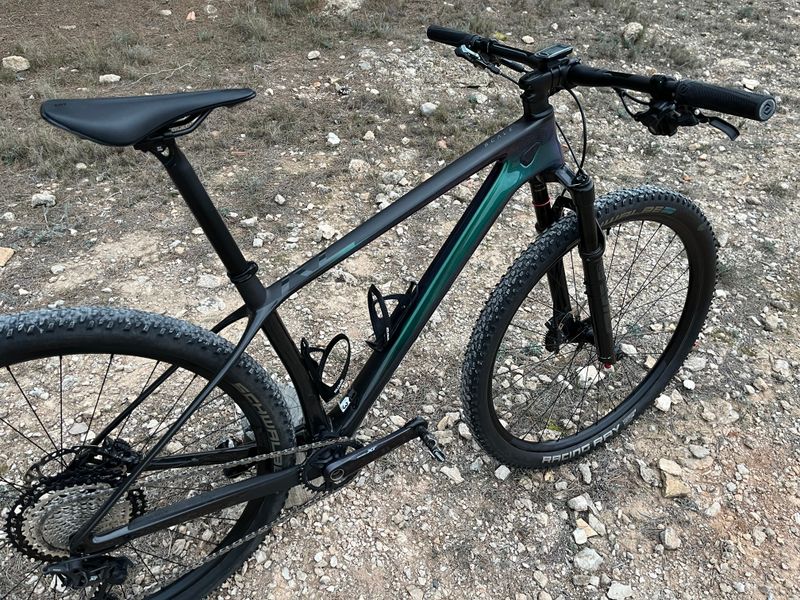 Used Scott Scale RC Team 2022 2022 Mountainbike, Purple, 29 — image 36 of 43