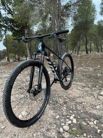 Used Scott Scale RC Team 2022 2022 Mountainbike, Purple, 29 — image 20 of 43
