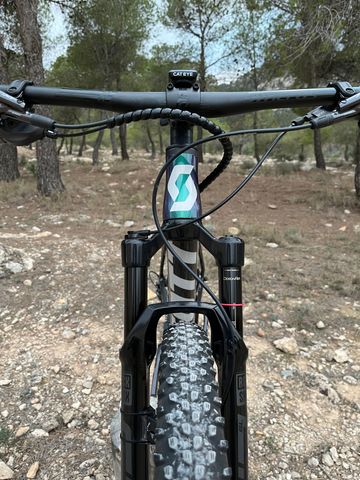 Used Scott Scale RC Team 2022 2022 Mountainbike, Purple, 29 — image 18 of 43