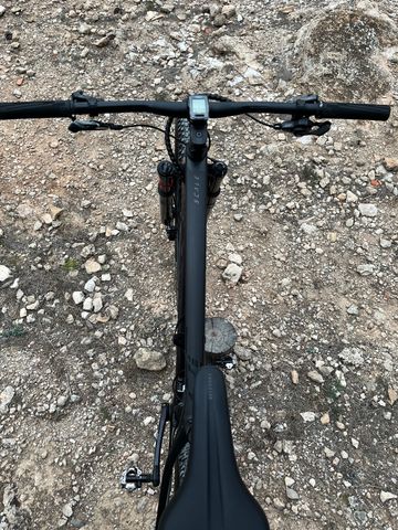 Used Scott Scale RC Team 2022 2022 Mountainbike, Purple, 29 — image 40 of 43