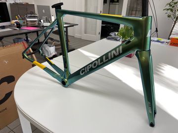 Used Cipollini MCM Allroad Disc Frameset 2021 2021 Road & Gravel, Green — image 3 of 4