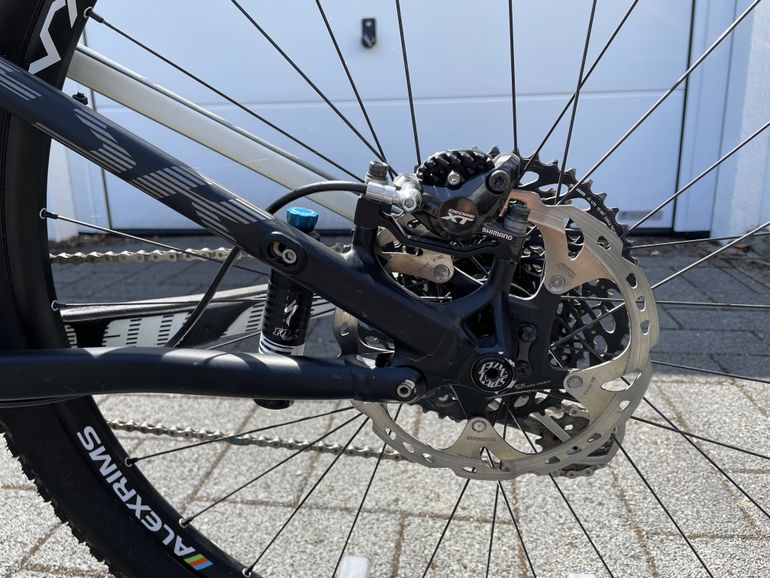 Used Specialized Epic Comp Carbon 29 2014 Mountainbike, Nero — image 8 of 12