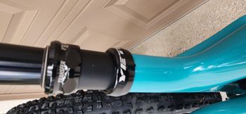 Used Yeti SB120 Turq T3 2023 Mountainbike, Blue — image 4 of 6