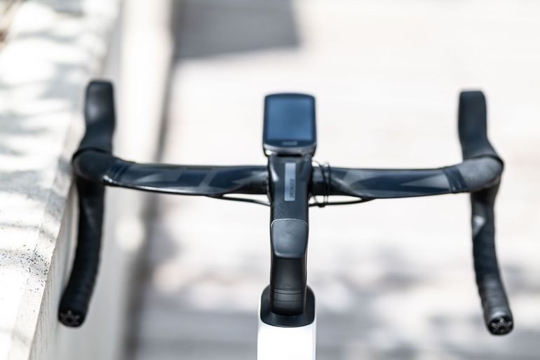 Used Specialized Tarmac SL7 Pro - SRAM Red eTap AXS 2022 Road & Gravel — image 2 of 6