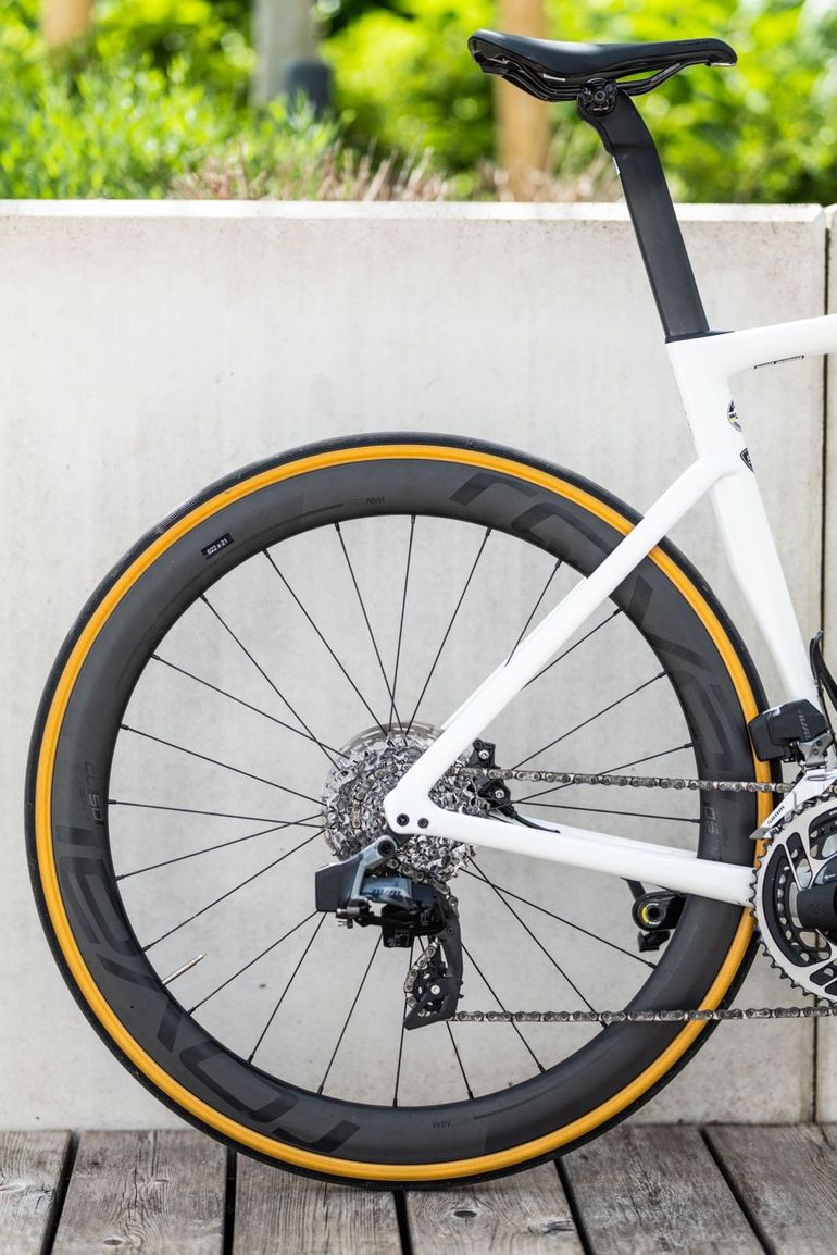Used Specialized Tarmac SL7 Pro - SRAM Red eTap AXS 2022 Road & Gravel — image 6 of 6