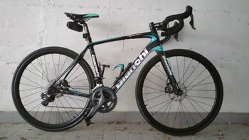 Bianchi - Infinito CV Disc Ultegra Di2 2019, 2019