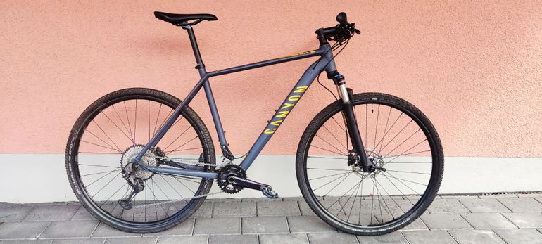 Used Canyon Pathlite AL 6.0 2021 Road & Gravel, Light Gray — image 1 of 7